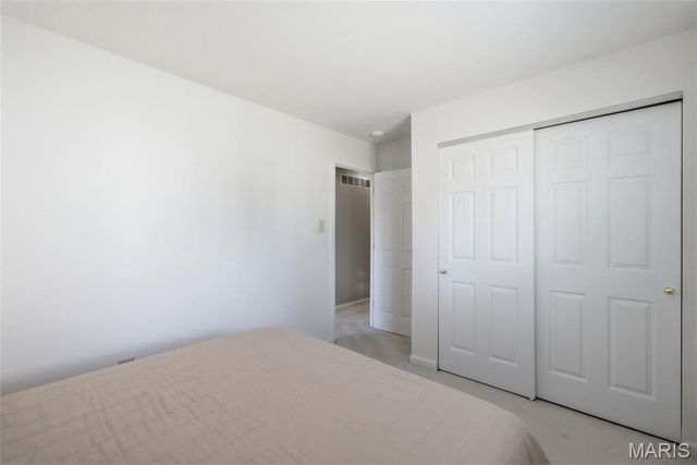 2166 Pheasant Run Drive, St Louis, MO 63043