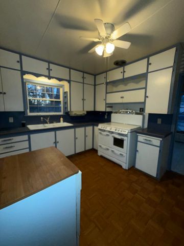 PACKAGE PROPERTY, Lubbock, TX 79411