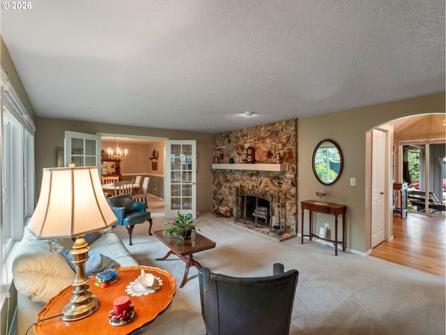 4886 SAGE HEN Cir, Lake Oswego, OR 97035