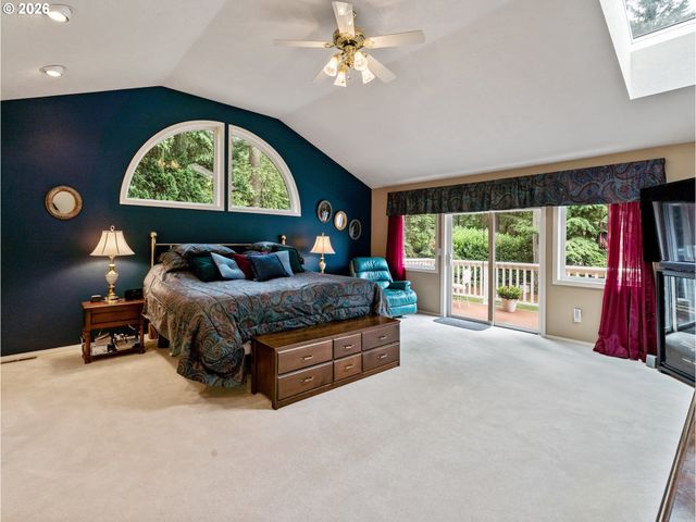 4886 SAGE HEN Cir, Lake Oswego, OR 97035