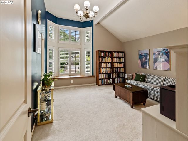 4886 SAGE HEN Cir, Lake Oswego, OR 97035