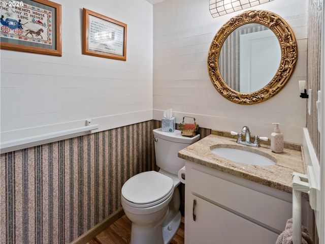 4886 SAGE HEN Cir, Lake Oswego, OR 97035