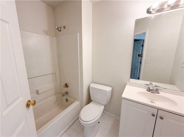 6423 Phillips Court, Lithonia, GA 30058