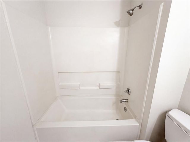 6423 Phillips Court, Lithonia, GA 30058