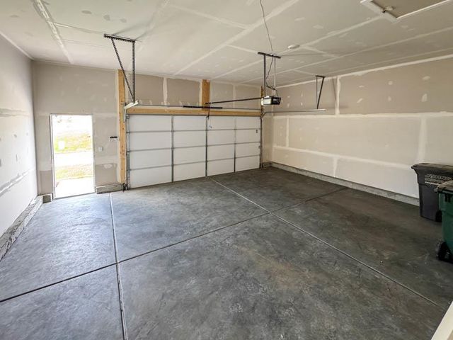 512 Oak Opening Drive, Stoughton, WI 53589