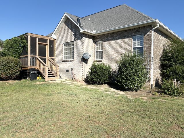 224 Carver Ln, Lebanon, TN 37087