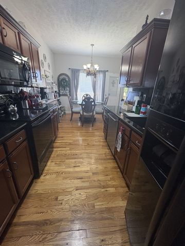 224 Carver Ln, Lebanon, TN 37087