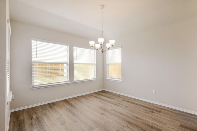 401 Yemen RD, Taylor, TX 76574