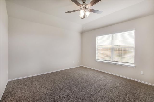 401 Yemen RD, Taylor, TX 76574