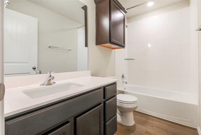 401 Yemen RD, Taylor, TX 76574