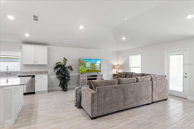 13243 OGDEN GLADE ROAD, Dade City, FL 33525