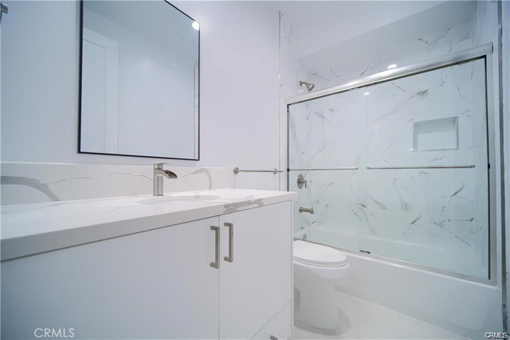 Image 13 of property listing at 4455 S Slauson Avenue, Culver City, CA 90230