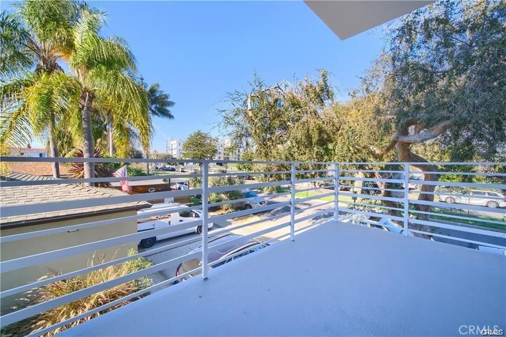 Image 5 of property listing at 4455 S Slauson Avenue, Culver City, CA 90230
