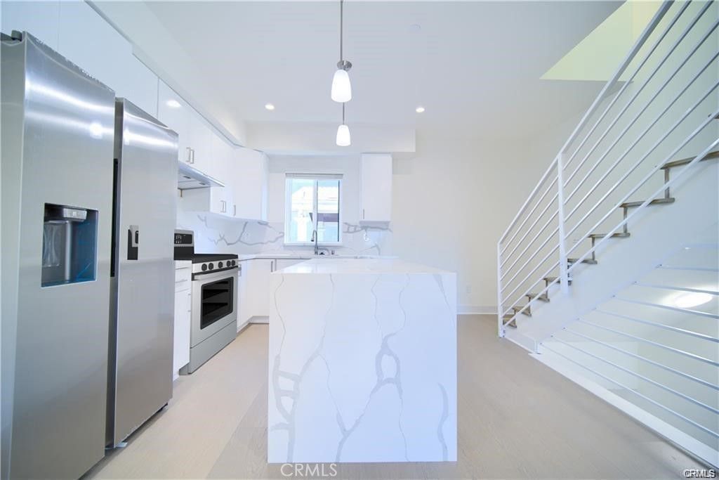Image 6 of property listing at 4455 S Slauson Avenue, Culver City, CA 90230