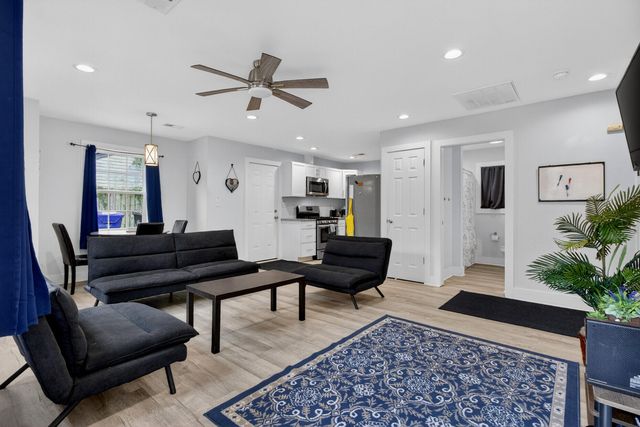 5619 Read Street, North Charleston, SC 29406