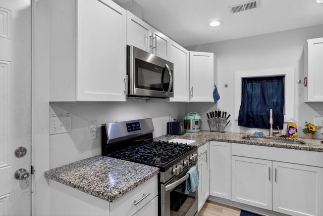 5619 Read Street, North Charleston, SC 29406