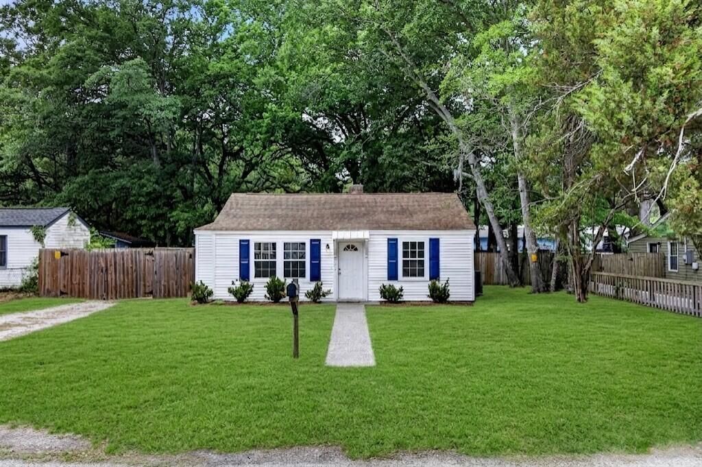 5619 Read Street, North Charleston, SC 29406