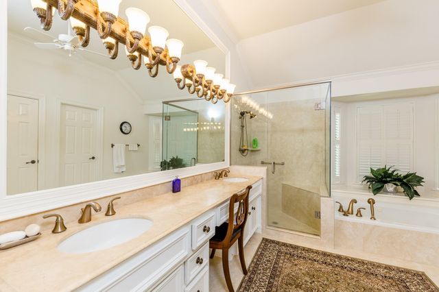 4915 Keneshaw Street, Sugar Land, TX 77479