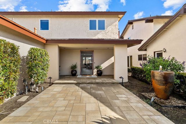 6792 Loyola Drive, Huntington Beach, CA 92647