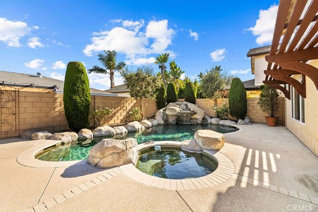 6792 Loyola Drive, Huntington Beach, CA 92647