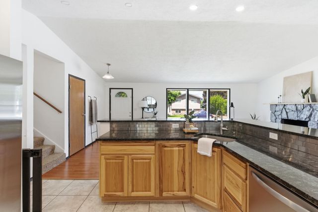 14406 E 7th Ave, Spokane Valley, WA 99216