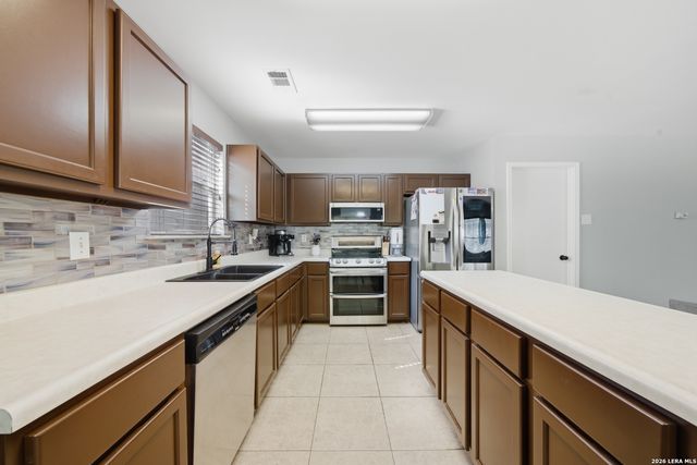 11622 Shotgun Way, Helotes, TX 78023