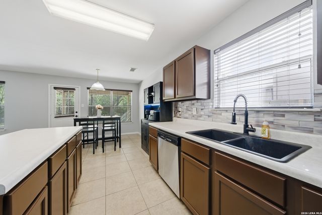 11622 Shotgun Way, Helotes, TX 78023