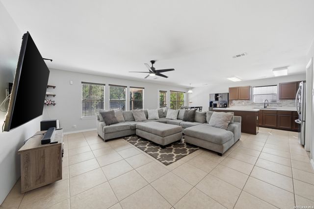 11622 Shotgun Way, Helotes, TX 78023