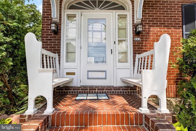 821 N BISHOPTHORPE ST, Fountain Hill, PA 18015