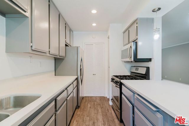 3622 Kalsman Drive 2, Los Angeles, CA 90016