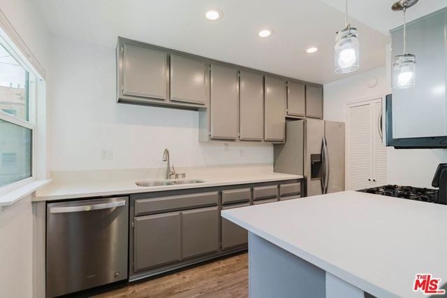 3622 Kalsman Drive 2, Los Angeles, CA 90016