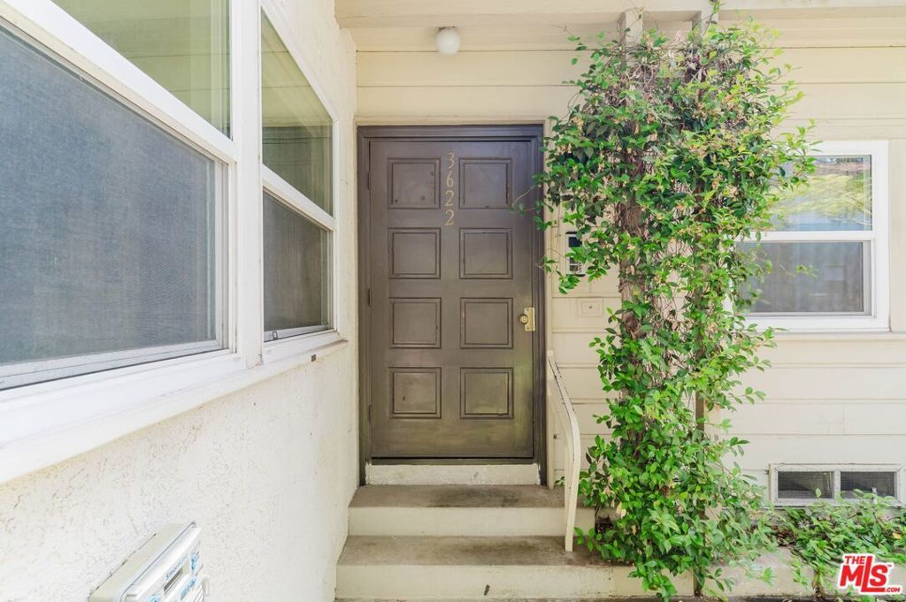 3622 Kalsman Drive 2, Los Angeles, CA 90016 — photo 2