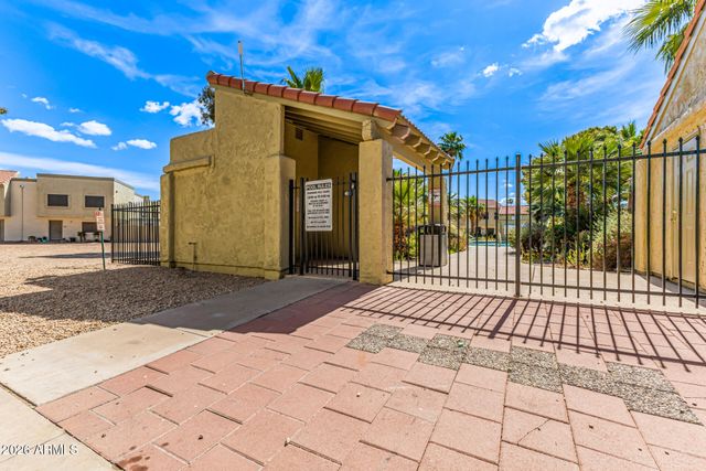 4831 W PALO VERDE Drive, Glendale, AZ 85301