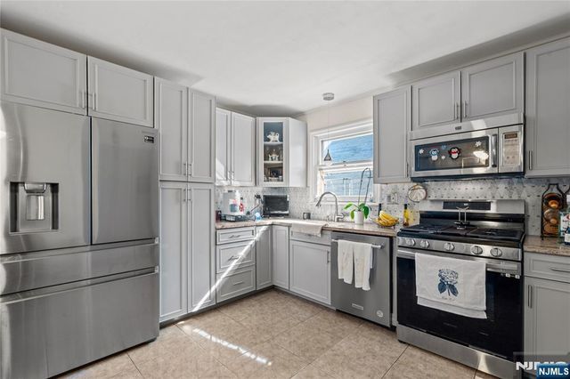 65 Miller Avenue, Elmwood Park, NJ 07407