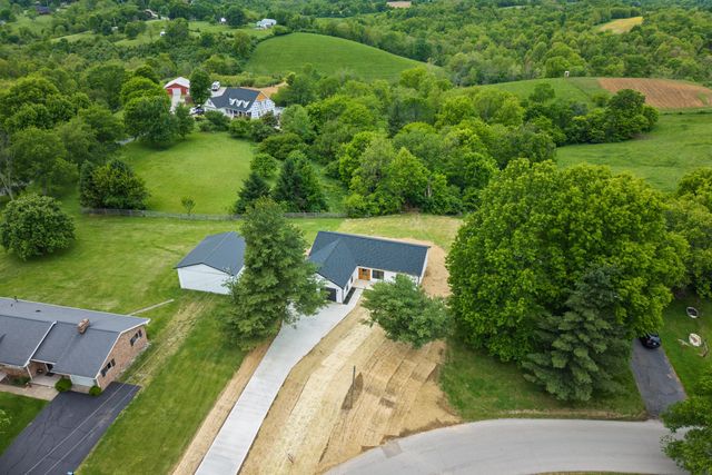 519 Humes Ridge Road, Williamstown, KY 41097