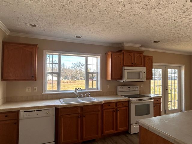 1241 Furnie Folks, Webb, AL 36376