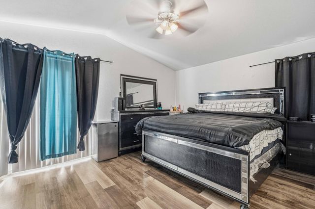 5613 Rose Brook Dr, Riverbank, CA 95367