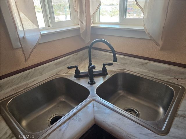 7086 Sioux, Yucca Valley, CA 92284