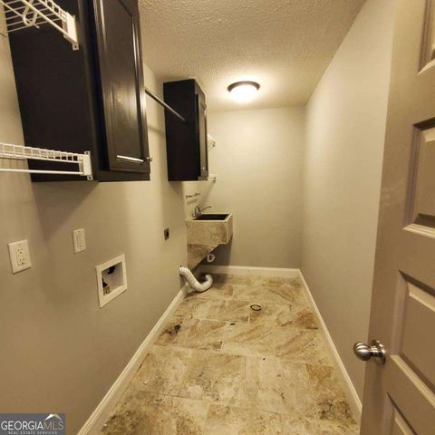 5255 Carlton Ridge Circle, Hahira, GA 31632