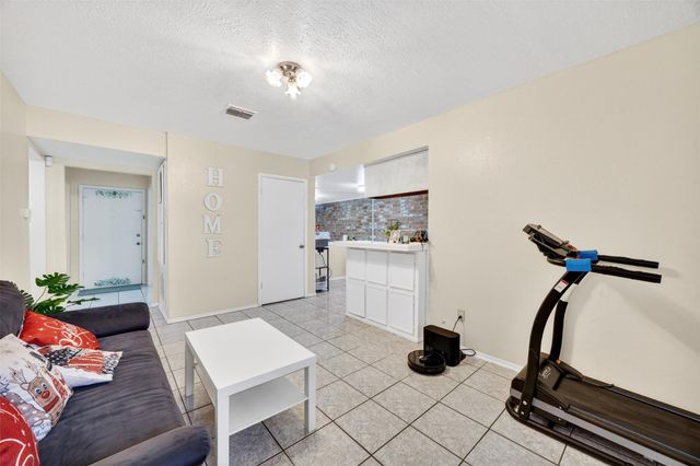 12223 Sharpview Drive, Houston, TX 77072