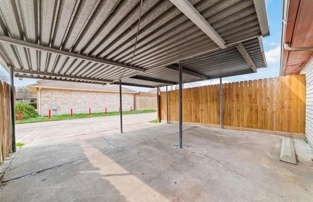12223 Sharpview Drive, Houston, TX 77072