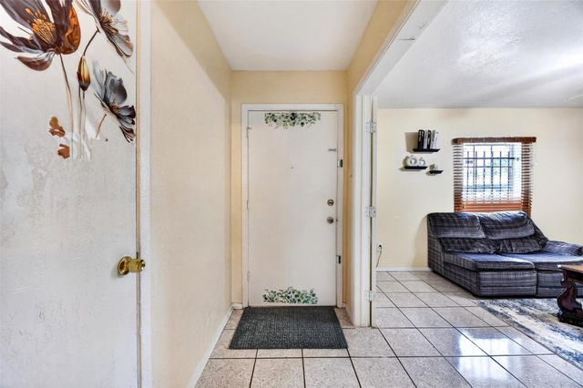 12223 Sharpview Drive, Houston, TX 77072