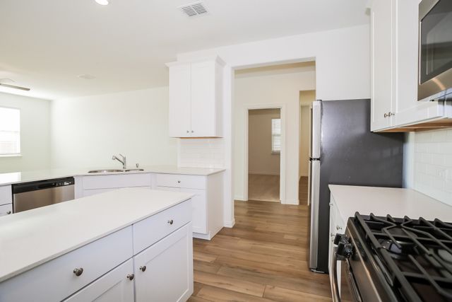 901 High Noon Drive, Fort Worth, TX 76052