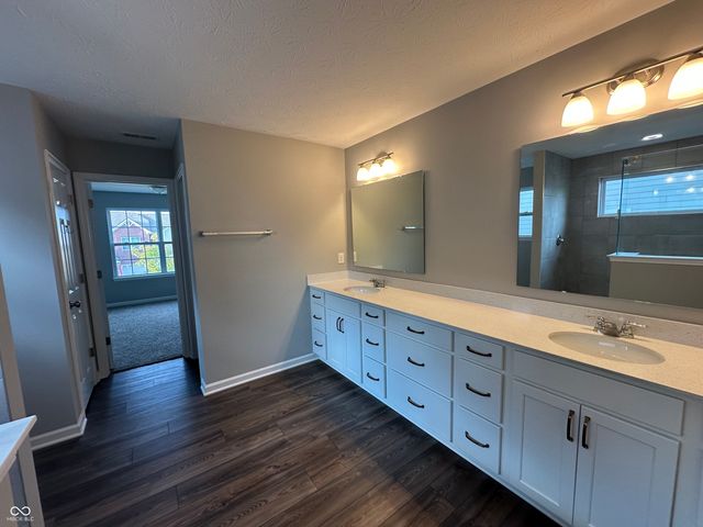 4187 Risen Star Way, Bargersville, IN 46106