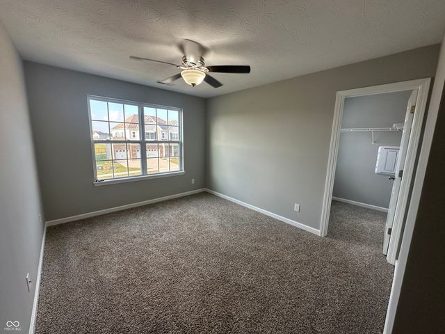 4187 Risen Star Way, Bargersville, IN 46106