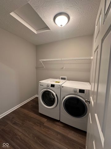 4187 Risen Star Way, Bargersville, IN 46106