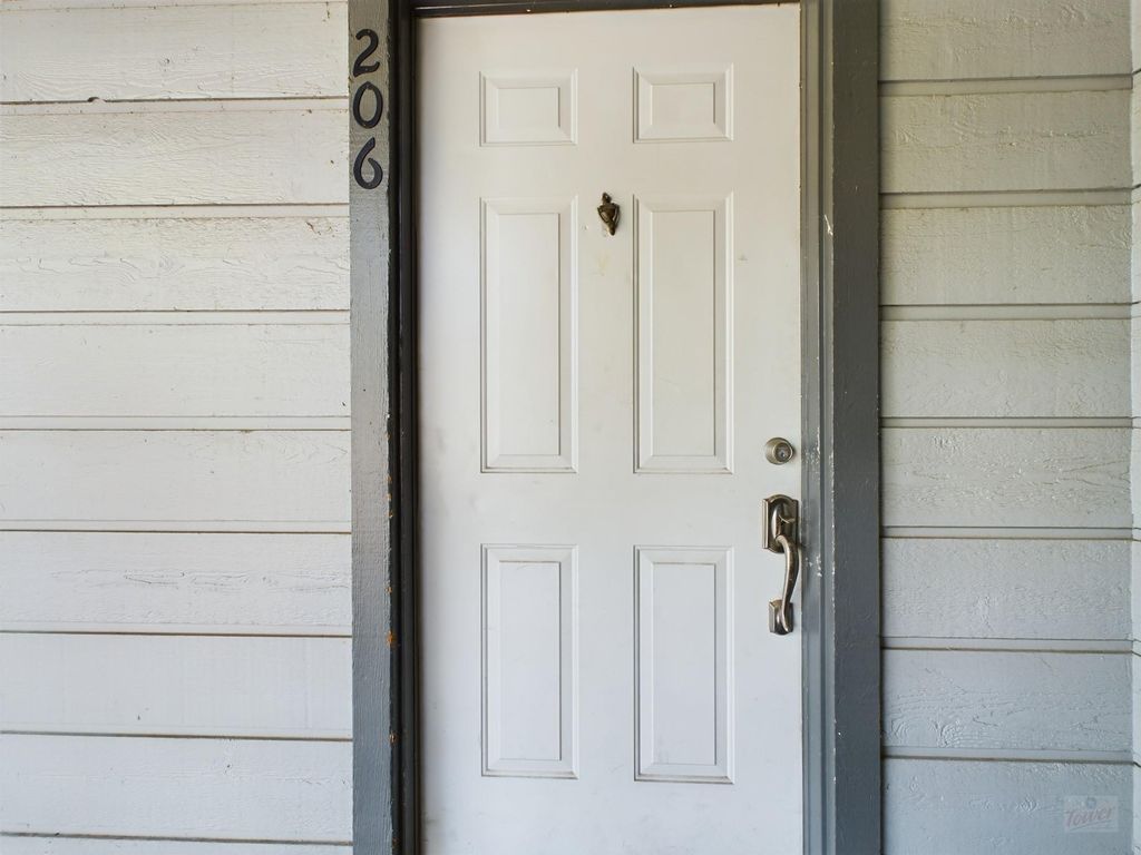 803 W 28th ST 206, Austin, TX 78705