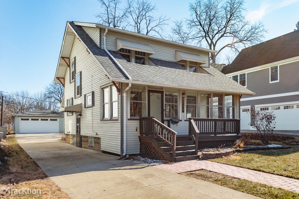 5313 Lyman Avenue, Downers Grove, IL 60515