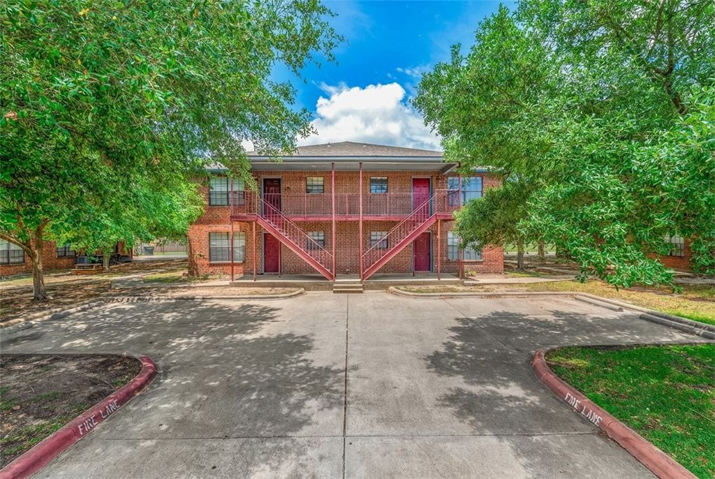 1808 Woodsman Drive, College Station, TX 77840