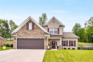 314 Freemont Drive, Thomasville, NC 27360